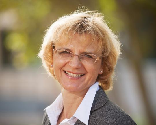 faculty_renata_schaefer